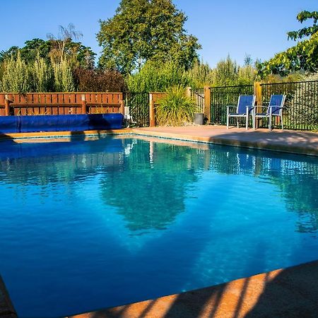 Country Retreats On Ranzau 0 Apartment Hope Ngoại thất bức ảnh